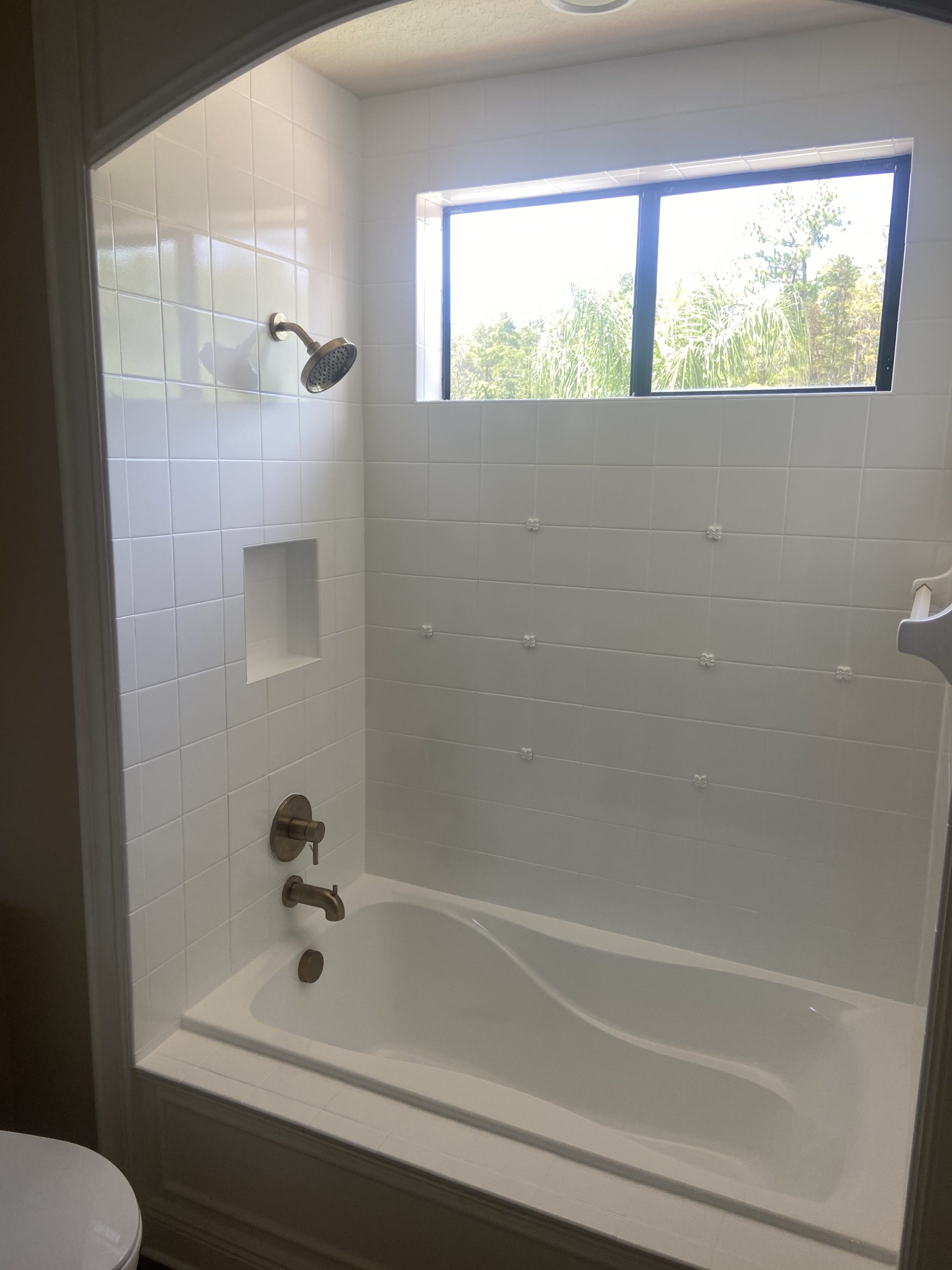 Clear Project - tub and tile reglazing
