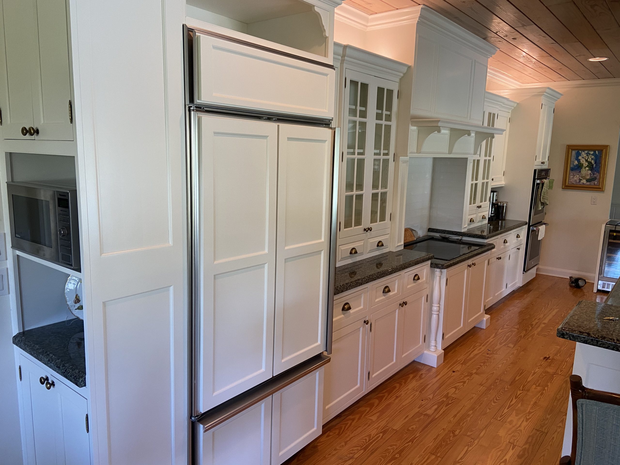 Cabinet Refinishing Services